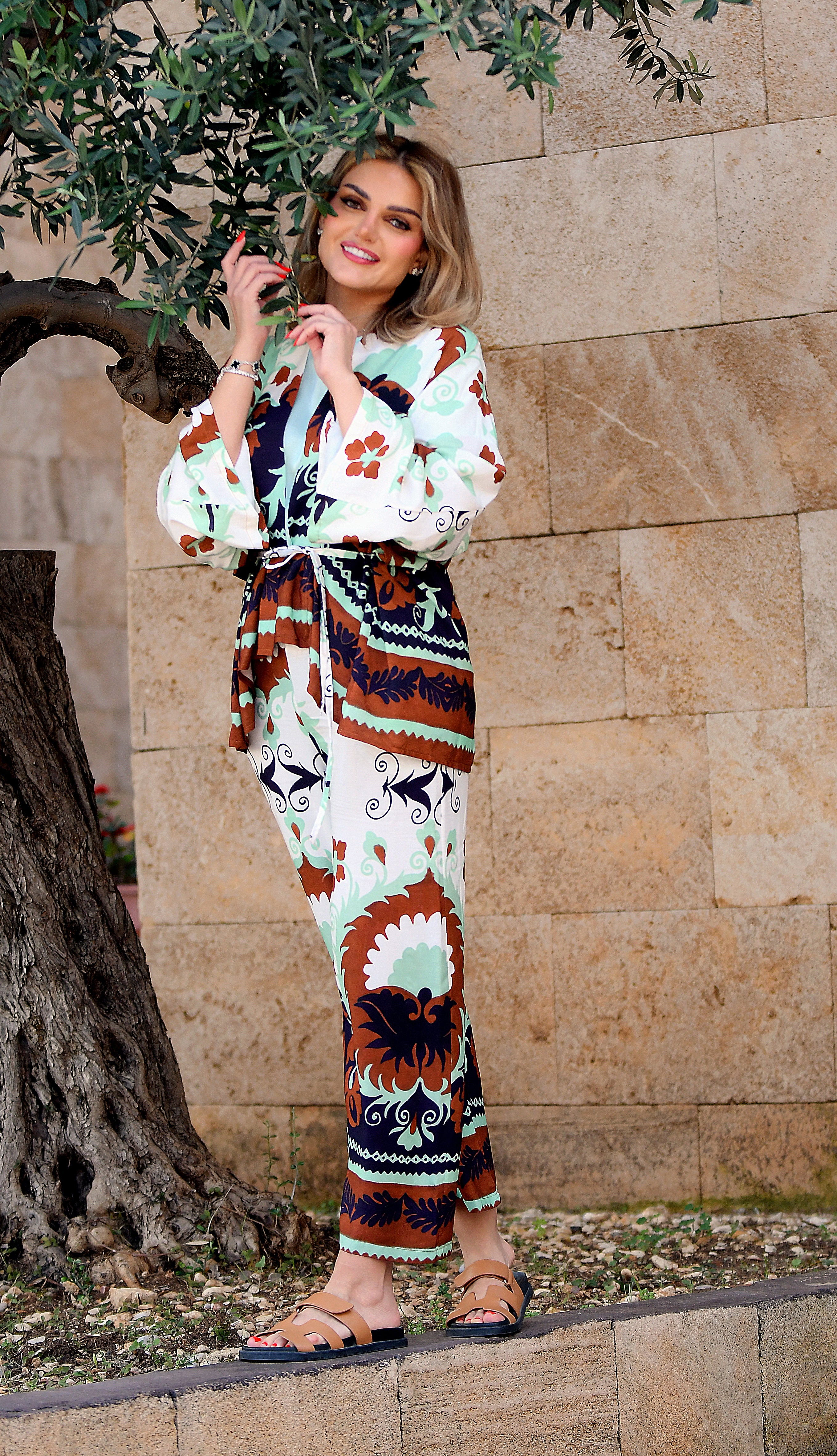 SET KIMONO AND PANTS