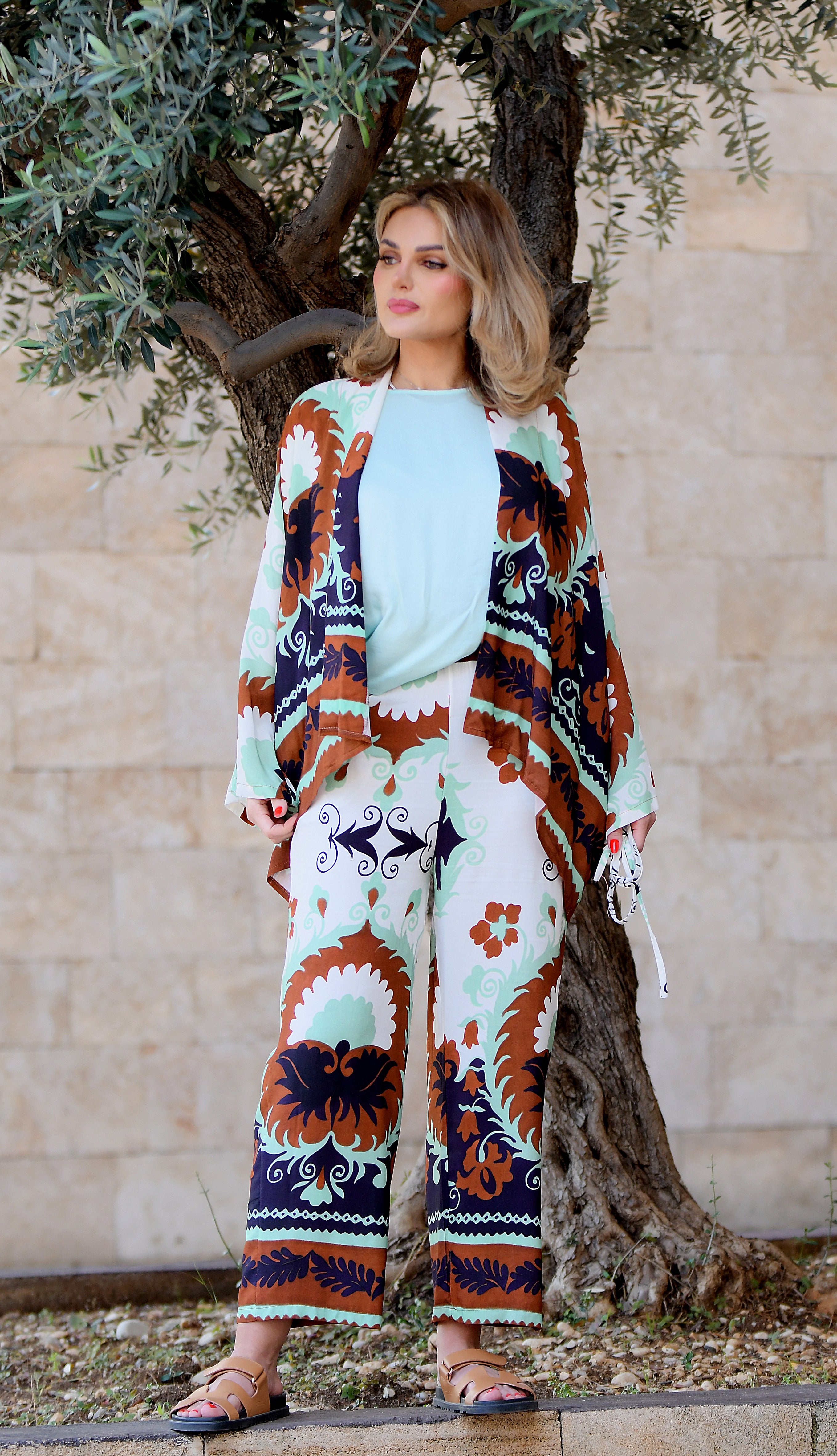 SET KIMONO AND PANTS