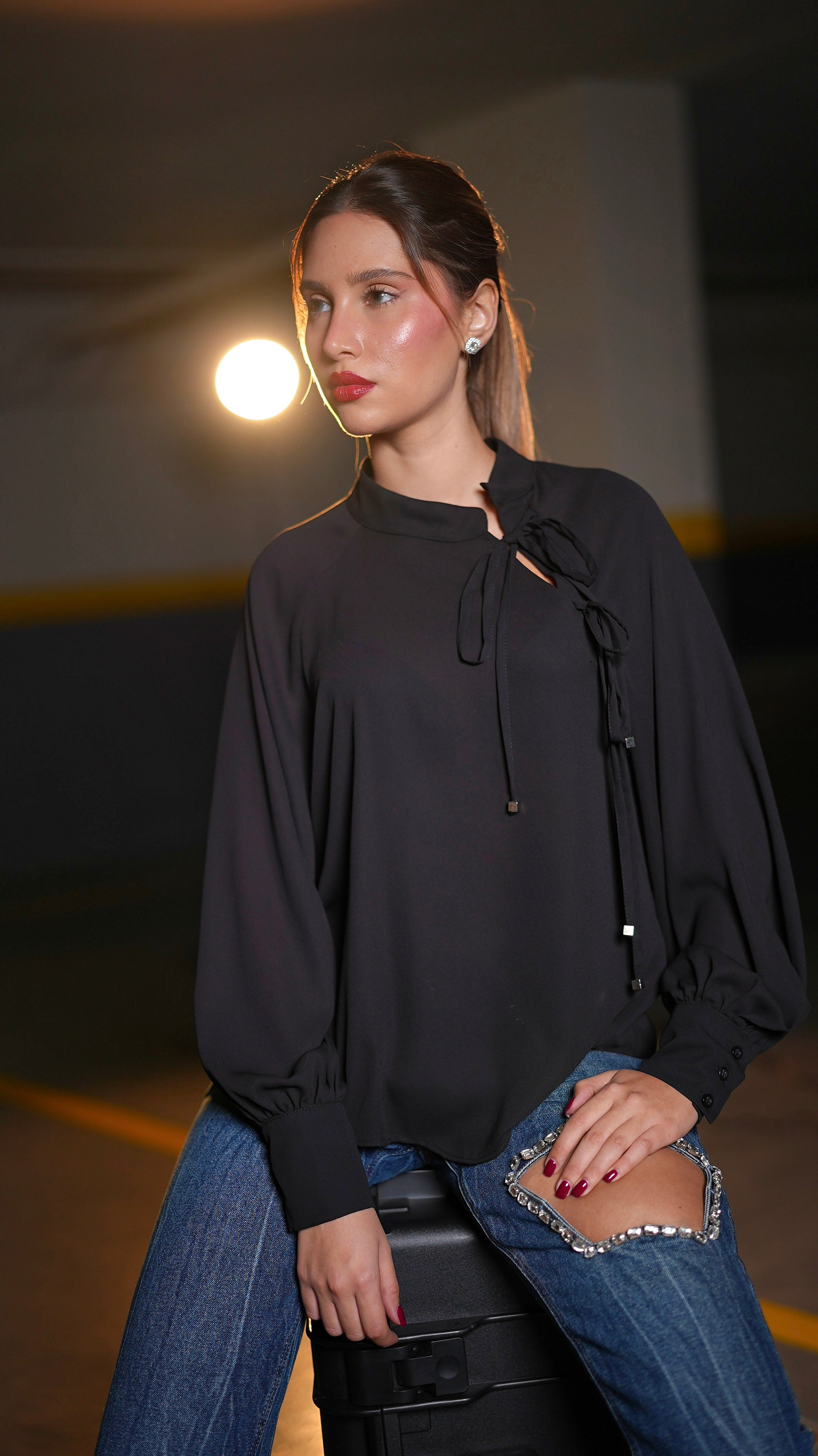 BLACK SHIRT