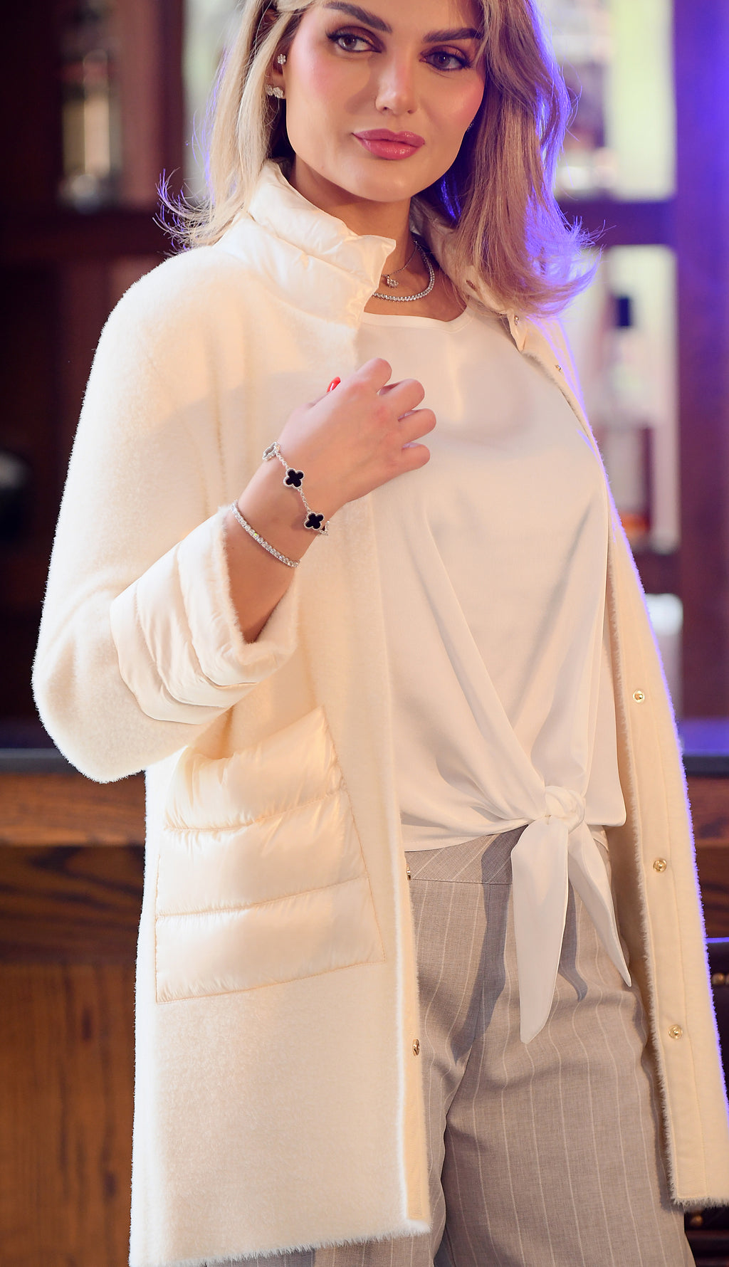 Cardigan wool